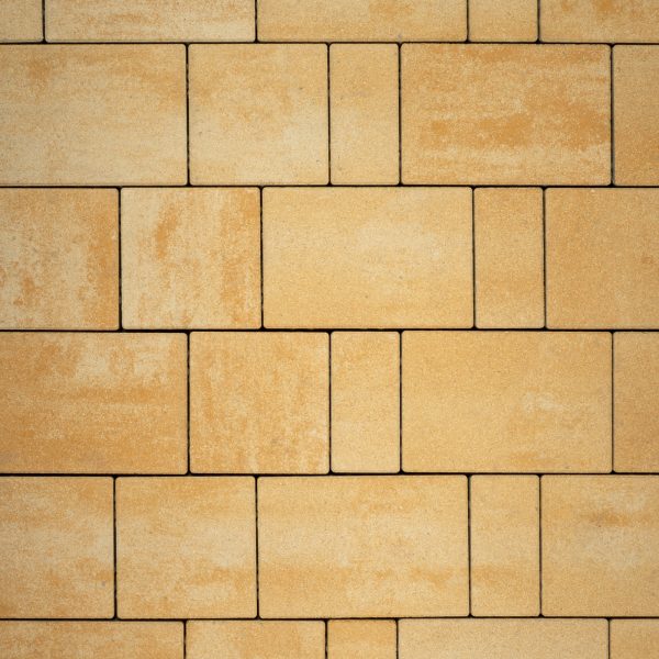 Urban First mandulasárga